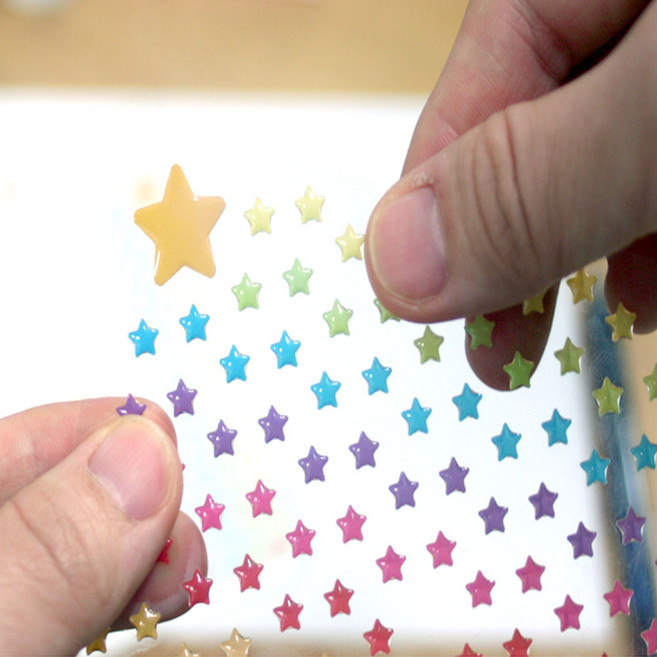 [드림라이프] 귀여운 올록볼록 입체 별스티커 / DA5635 튕클튕클 꼬마별, 1개