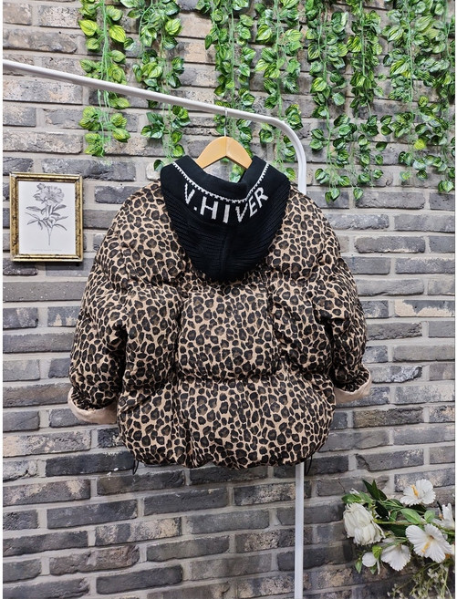 스타일리쉬 호피 레오파드 니팅 후드 패딩 점퍼
