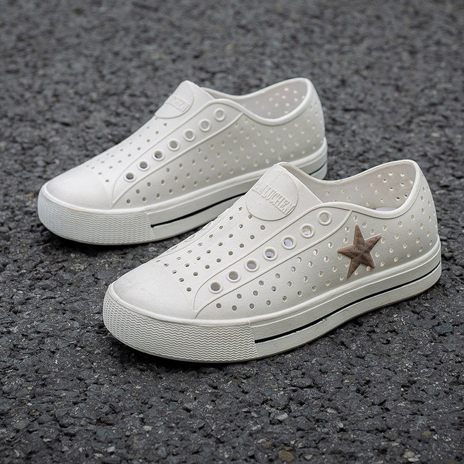 情侶洞洞鞋 雨鞋兩用 戶外運動小白鞋 耐磨防滑涉水鞋 趕海防割防水鞋