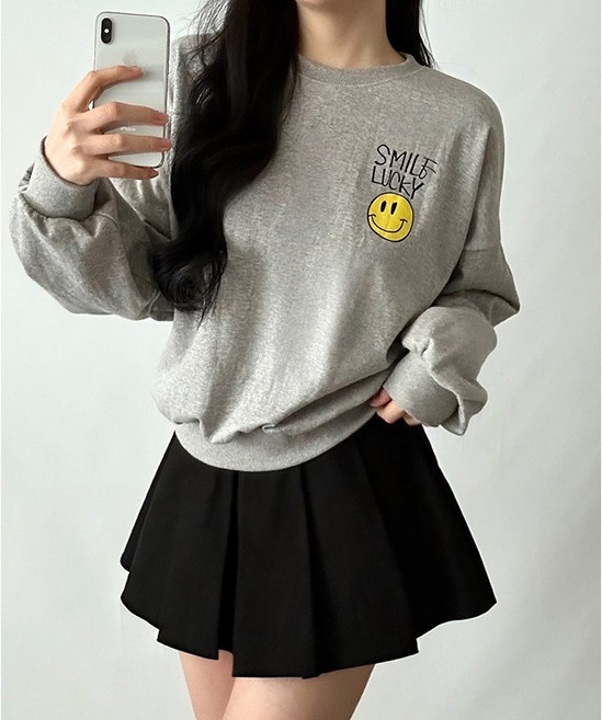 비토샵 여성 럭키 스마일 프린팅 라운드 맨투맨 국내생산