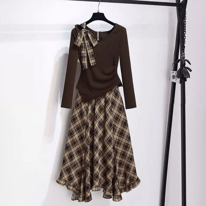 여성 봄가을 투피스 빅사이즈 언밸런스 상의+체크 스커트 세트 슬림소녀
