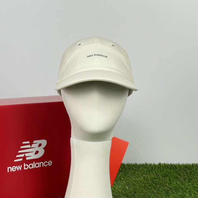 New Balance 뉴발란스 클래식 로고 커브캡 런닝 캠핑 트레이닝, 아이보리, FREE, 1개
