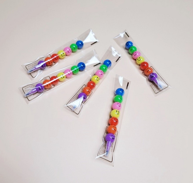 7색꼬치색연필 (20개 1세트) (opp포장상품) 줄줄이색연필 층층이색연필 구디백 선물 친구선물, 20개