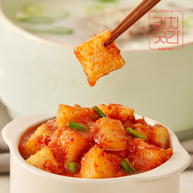 [김치곳간] 전라도 국밥집 깍두기 1kg2kg 50개 한정수량 판매, 2kg, 1개