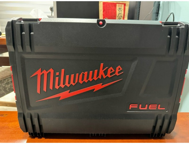 Milwaukee 美沃奇 M18 FUEL 鋰電無碳刷中扭力衝擊扳手專用工具箱, 1個