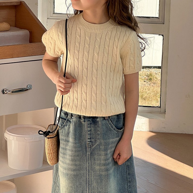 여아 라운드넥 꽈배기 니트 반팔 티셔츠