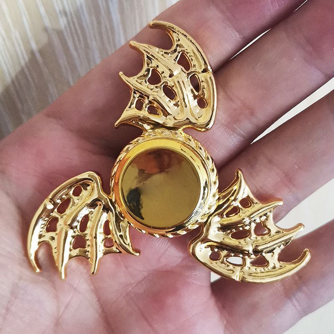 彩色後裔 精靈王 指尖陀螺, 金色飛龍, 1個