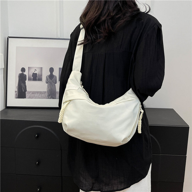 糖果色尼龍餃子包 大容量單肩斜挎手提包, 白