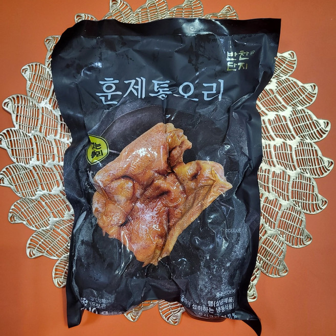 (무료배송) 반찬단지 훈제통오리 900g, 5개