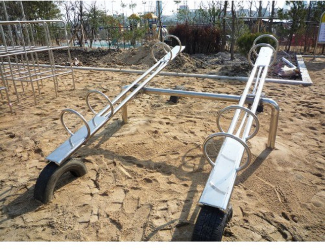 월드스포츠산업 야외 공원 놀이터 시소 8인 WD-H-19A