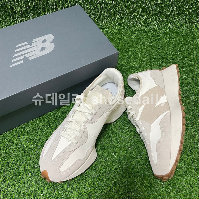 캐치트렌디 우먼스 뉴발란스 327 문빔 팀버울프 WS327AN