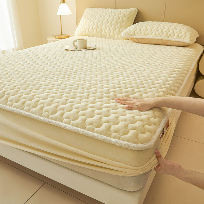 MIFAN 겨울 따뜻한 극세사 침대커버 보온 매트리스커버