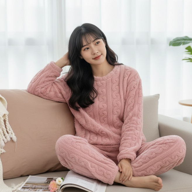 룸앤업 포근한 여성용 꽈배기 수면 잠옷 세트