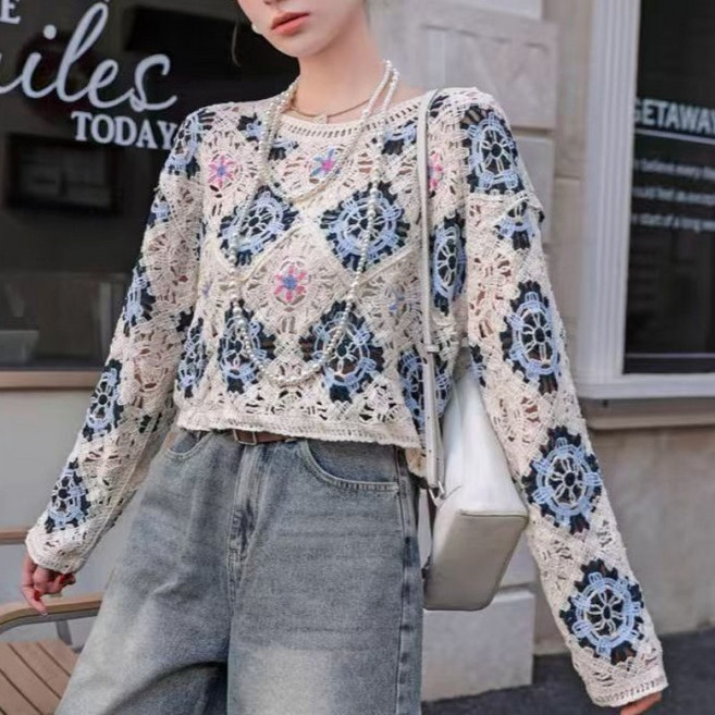 PETITBATH 여성 크로셰 레이스 긴팔 니트 스퀘어패턴 블라우스 250911 WH 5832