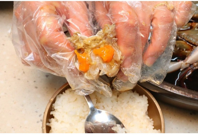 알 가득 삼점 암꽃게장 4kg, 1개, 2kg