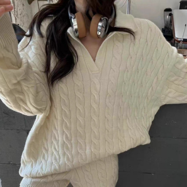 탑트레일 꽈배기 폴로넥 니트 셋업 풀오버스웨터+반바지 세트