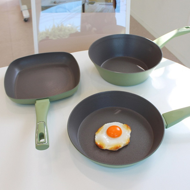 매직쉐프 쁘띠블랑 인덕션 IH 궁중웍 궁중팬 (28CM), 1개, 쁘띠블랑 IH 궁중웍 (28cm)