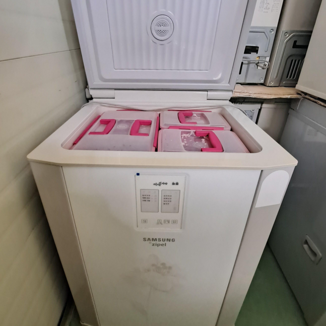 삼성 중고김치냉장고 뚜껑형 128L RP13N1111HG