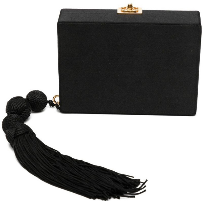 샤넬 중고 인터로킹 CC 클러치