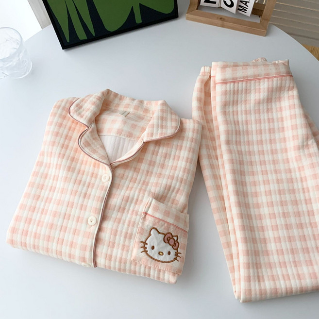 Sorpci 여성 산리오 헬로키티 가을 겨울 캐릭터 체크 홈웨어 투피스 잠옷