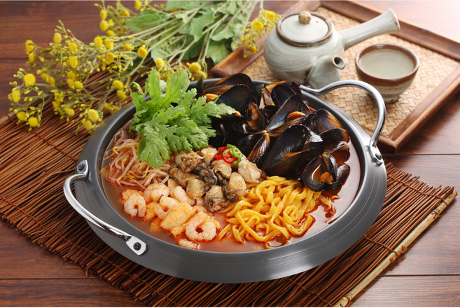 굴짬뽕탕750g 나가사끼 알탕 해물탕 스피드가정식 간편조리 영동씨푸드 반조리식품, 1개, 750g