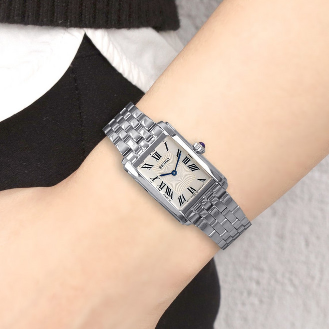 세이코 SWR083P1 에센셜 쿼츠 컨셉츄얼 로마자 세르띠에 스퀘어 여자 메탈 시계