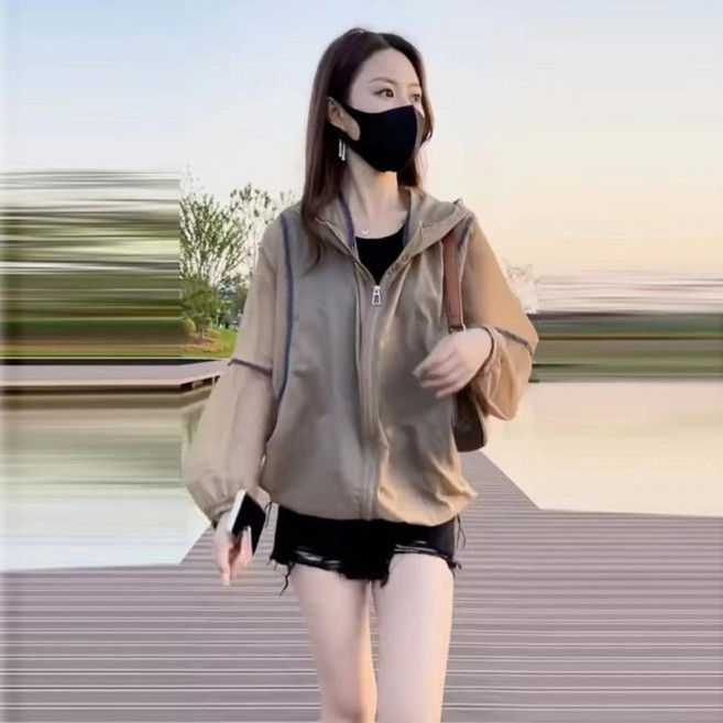 防曬外套 女 輕薄透氣 冰絲涼感外套 騎車防曬衣