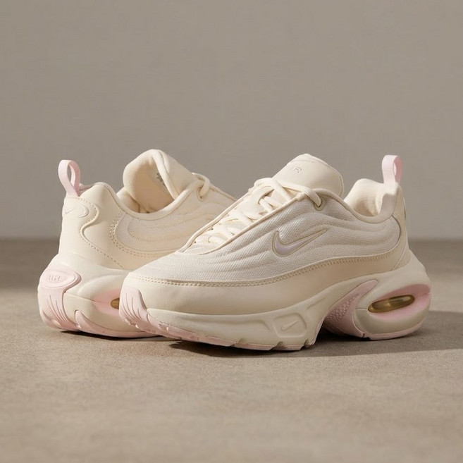 나이키 AIRMAX P 여성 운동화 6cm 키높이 조깅화 런닝화 화이트 핑크 크루삭스 증정