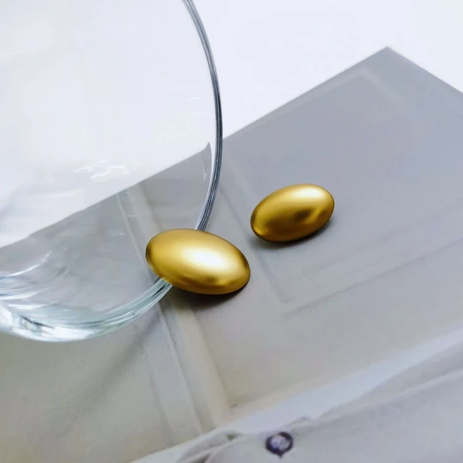 금속 부드러운 손 바느질 단추 심플한 남성 여성 버섯 타원형 금속 단추 로트당 6 개