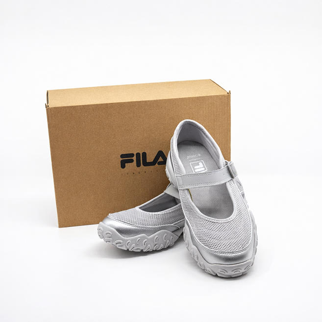 [국내매장판] 휠라 에샤페 메리제인 스니커즈 여성용 고프코어룩 실버 봄 데이트룩