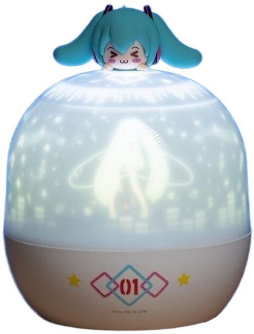 moeyu 初音未來16週年紀念星空投影夜燈 瞇瞇眼公仔 三色光旋轉功能 ABS材質, 初音未來星空投影燈