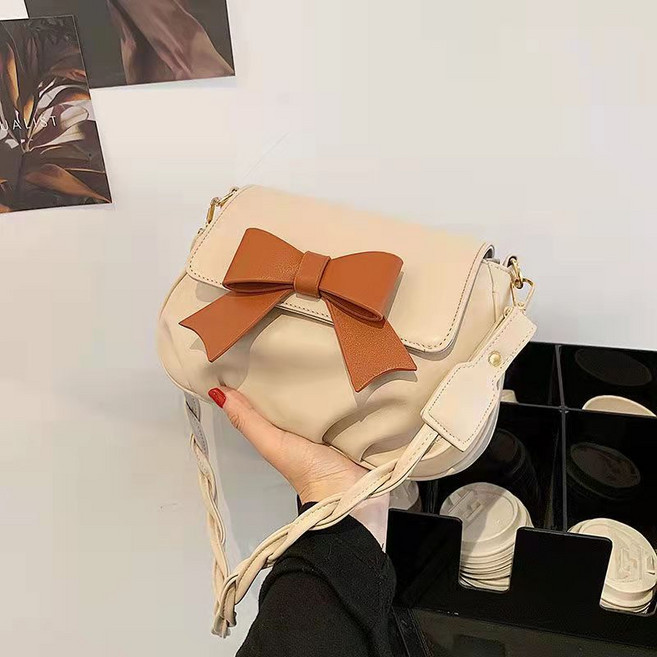 韓版高級感設計褶皺雲朵包 蝴蝶結包包 單肩斜挎包 仙女包包 褶皺包 鏈條包 腋下包 手提包, 棕色