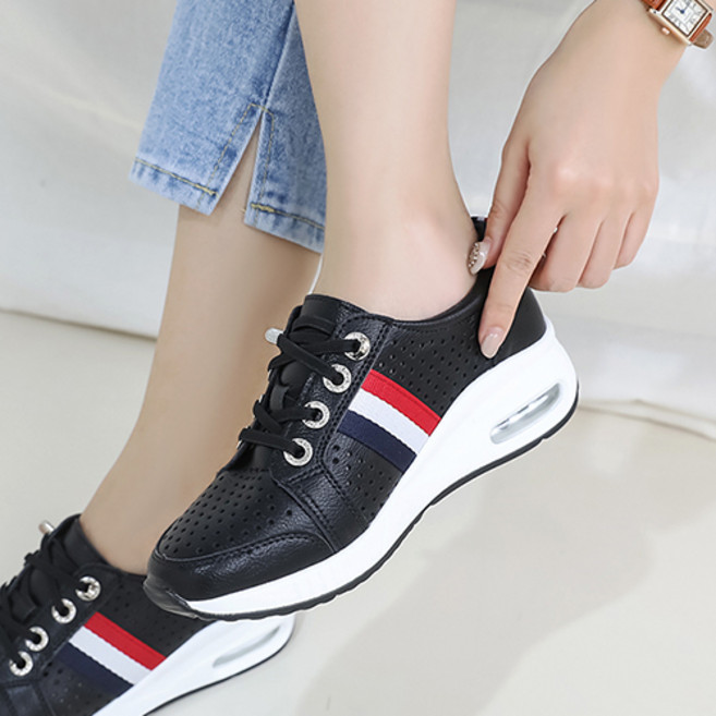 제이슈 가죽 피키 펀칭 스니커즈 4.5cm