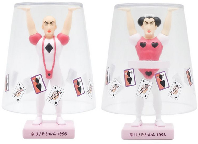 짱구 중성마녀 마카오 조마 양치컵 피규어 스탠드 거치대 세트 깔끔한 보관 인테리어 효과 편리한 물빠짐 집들이 선물, 1개