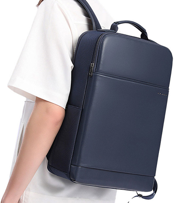 남성 직장인 백팩 모던 스타일 학생 출근 노트북 책가방