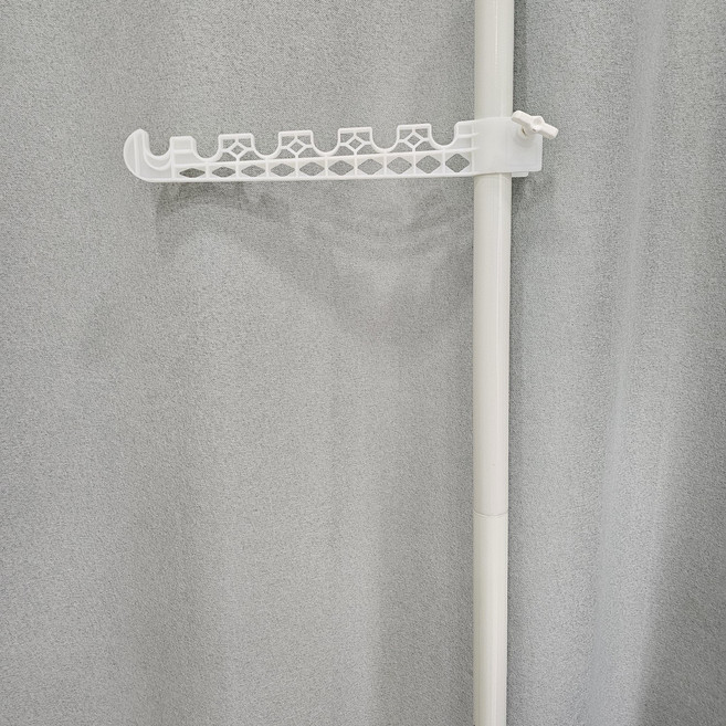 연결옷걸이 (화이트) - 쿠웅 힘센압축봉에 연결해서 사용하는 옷걸이 입니다, 블랙, 1개