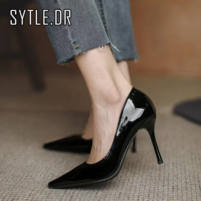 스타일닥터 여성 스틸레토 하이힐 7cm/9cm 광택 블랙 구두 정장 오피스룩 추천 페이턴트 하이힐 여자 오피스 하이힐