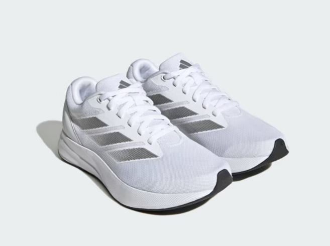 아디다스 여성 화이트 경량 러닝화 운동화 트레이닝화 조깅화 워킹신발 쿠션화 학생신발 데일리슈즈