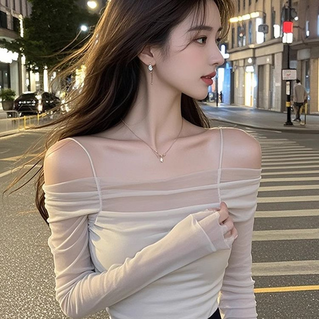 페이준 여성 섹시 일자 숄더 망사 패치 긴팔 이너 슬림 티셔츠 YJ1808