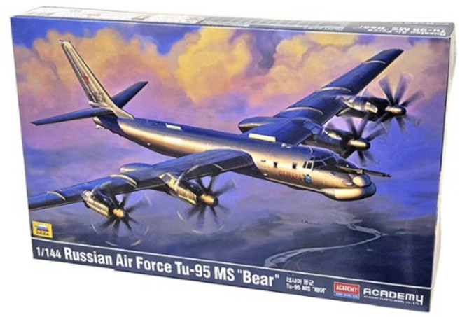 러시아 공군 Tu-95MS 베어 프라모델 (12643), 1개