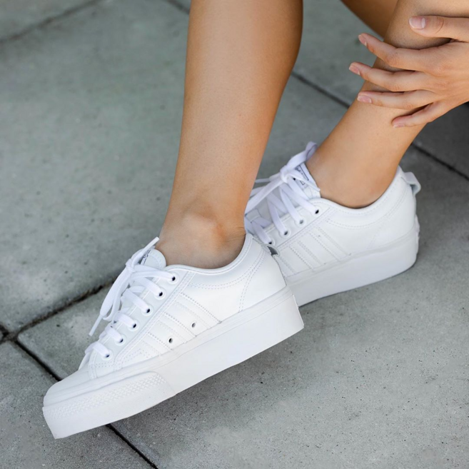 아디다스 니짜 플랫폼 W 신발 FV5322