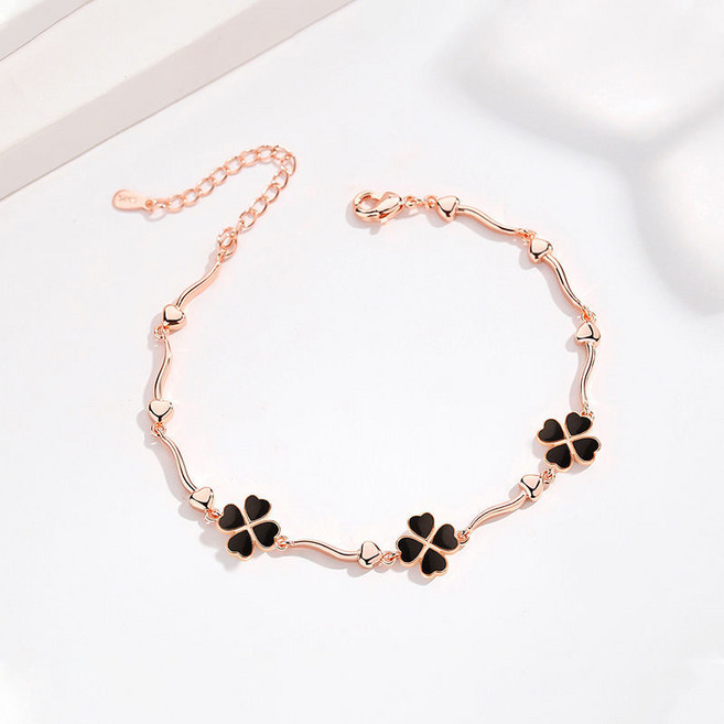 Youmi 여성 모던 네잎클로버 팔찌 AC-18