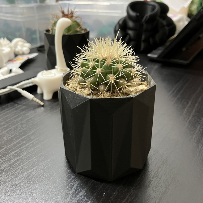 미니멀 화분, 1개, 패싯 블랙