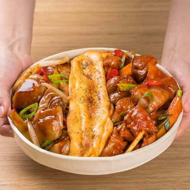 [우체국쇼핑] 치즈 한입닭갈비500g+치즈*2+사누끼+떡+소스 500g+치즈*2+사누끼+떡+소스, 1개, 500g