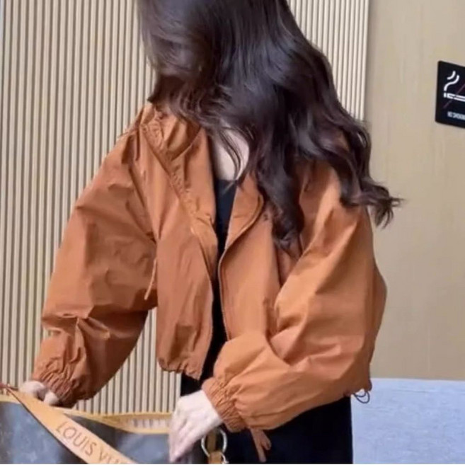 連帽衝鋒衣女短款外套春秋新款休閒夾克上衣