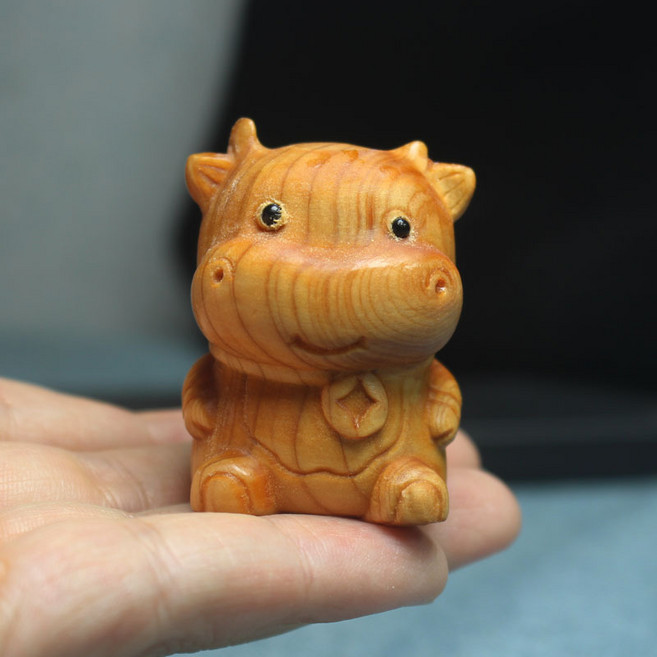 柏木雕生肖擺件 鼠, 牛 一個