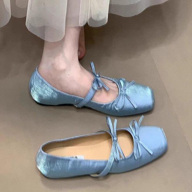ROYALBELLE 여성 리본 플랫슈즈 스퀘어토 새틴 발레코어 데일리 캐주얼 단화 플랫슈즈 E01031507