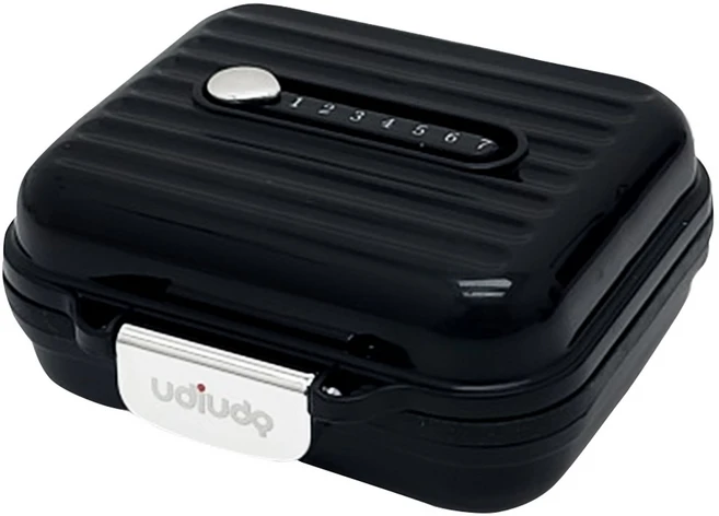 [안심소재] 완벽 밀폐 되는 우디우디 7칸 데일리 미니 약통 케이스 (알약커팅기 증정), 1개, 모던블랙 - 쿠팡