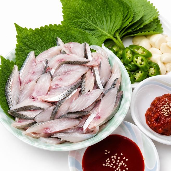 7위 - 국내산 손질 햇 전어회 세꼬시 필렛(순살) (쌈장증정), 1박스, 전어 세꼬시 500g