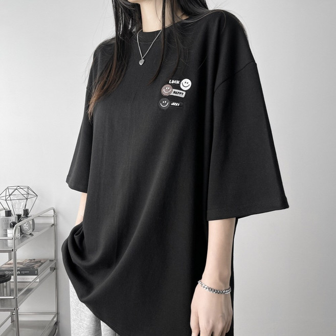 레이디스룸 국산 남녀공용 특양면 오버핏 스마일 자수 빅사이즈 박스 반팔 티셔츠